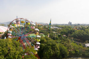Por que a roda-gigante é o brinquedo mais romântico do parque